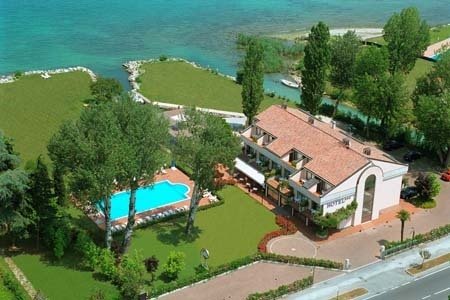 Yachting Hotel Mistral, Lake Garda Yachting Hotel Mistral, Lake Garda