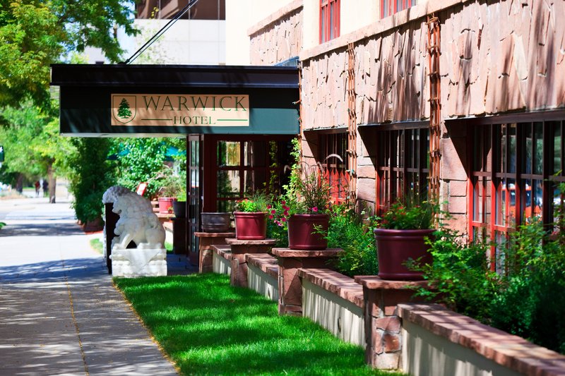 Warwick Denver, Denver Warwick Denver, Denver