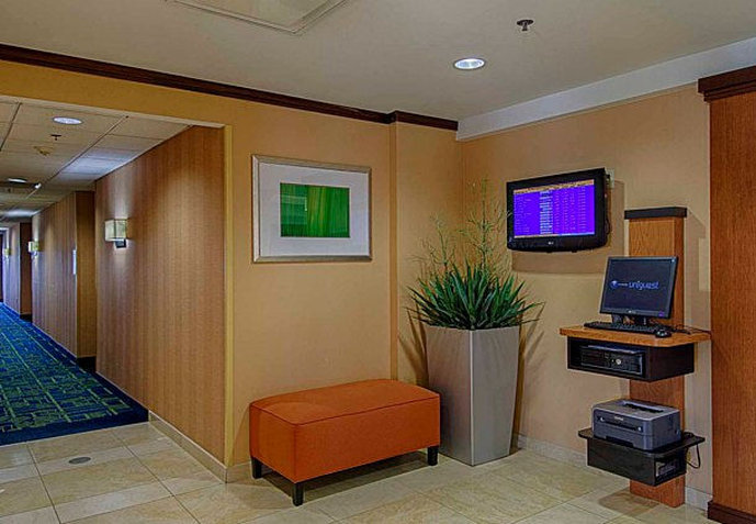 Fairfield Inn & Suites Newark Liberty International Airport Fairfield Inn & Suites Newark Liberty International Airport