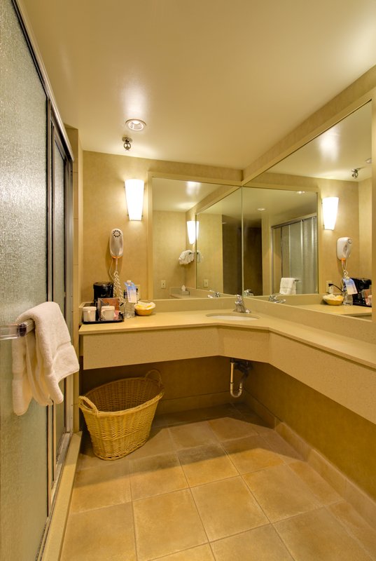 Holiday Inn Guelph Hotel and Conference Centre, Guelph Holiday Inn Guelph Hotel and Conference Centre, Guelph