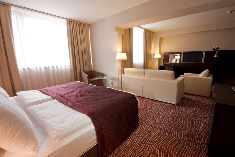 Holiday Inn Bratislava, Bratislava Holiday Inn Bratislava, Bratislava