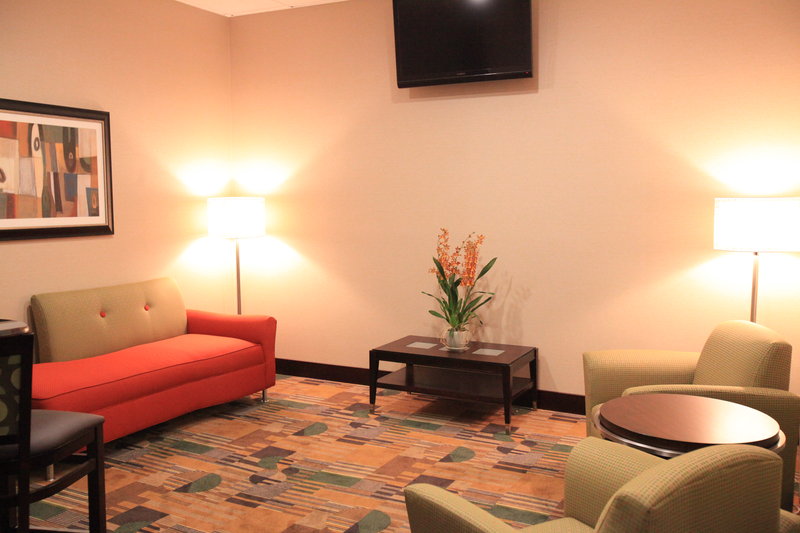 Holiday Inn Hotel & Suites Mansfield-Conference Center, Mansfield (OH) Holiday Inn Hotel & Suites Mansfield-Conference Center, Mansfield (OH)