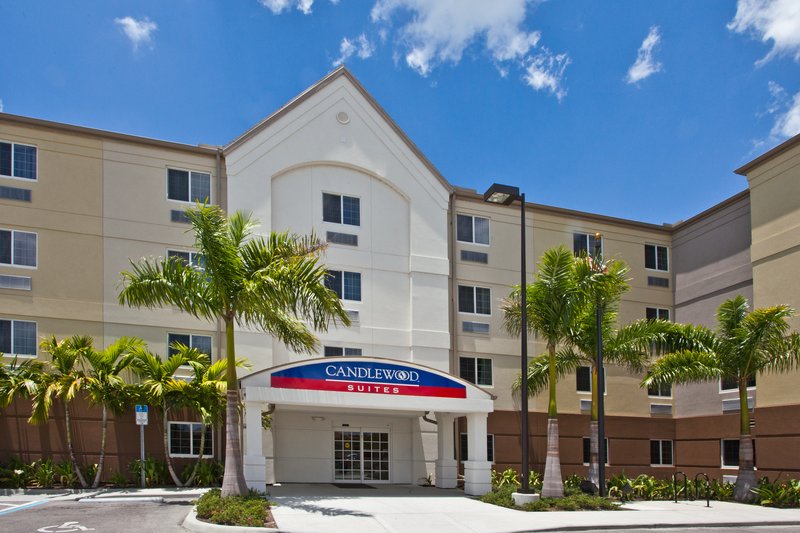 Candlewood Suites Fort Myers Sanibel Gateway, Fort Myers Candlewood Suites Fort Myers Sanibel Gateway, Fort Myers