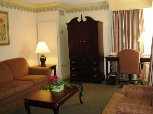 Legacy Hotel and Suites, Little Rock Legacy Hotel and Suites, Little Rock
