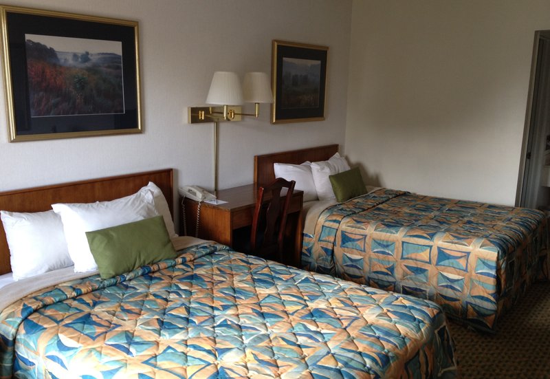 Woodlawn Inn Charlotte, Charlotte Woodlawn Inn Charlotte, Charlotte