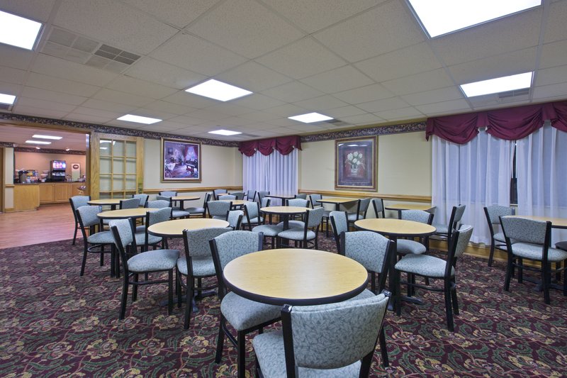 Country Inn & Suites by Radisson, Williamsburg East (Busch Gardens), V, Williamsburg Country Inn & Suites by Radisson, Williamsburg East (Busch Gardens), V, Williamsburg
