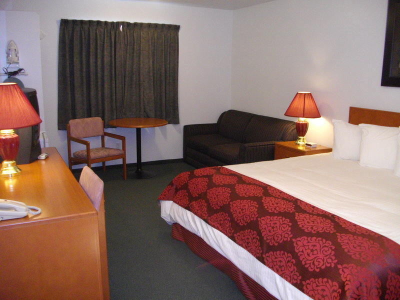 Premier Inn And Suites, Lethbridge Premier Inn And Suites, Lethbridge