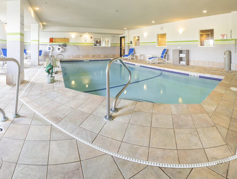 Holiday Inn Express Hotel & Suites Manchester Airport, Manchester Holiday Inn Express Hotel & Suites Manchester Airport, Manchester