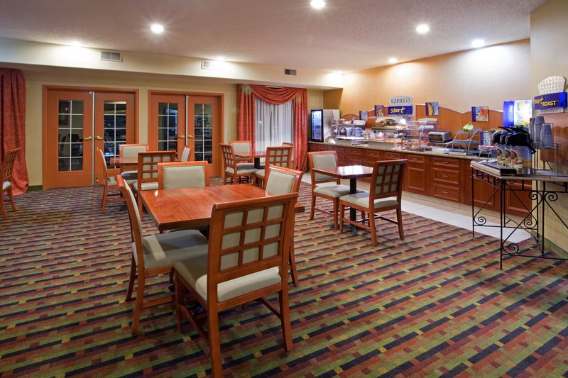 Holiday Inn Express Hotel & Suites Co Springs-Air Force Acad, Colorado Springs Holiday Inn Express Hotel & Suites Co Springs-Air Force Acad, Colorado Springs