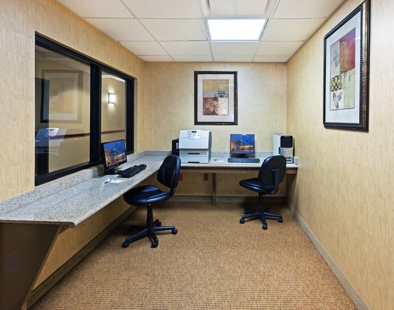 Holiday Inn Express Hotel & Suites Laredo-Event Center Area, Laredo Holiday Inn Express Hotel & Suites Laredo-Event Center Area, Laredo