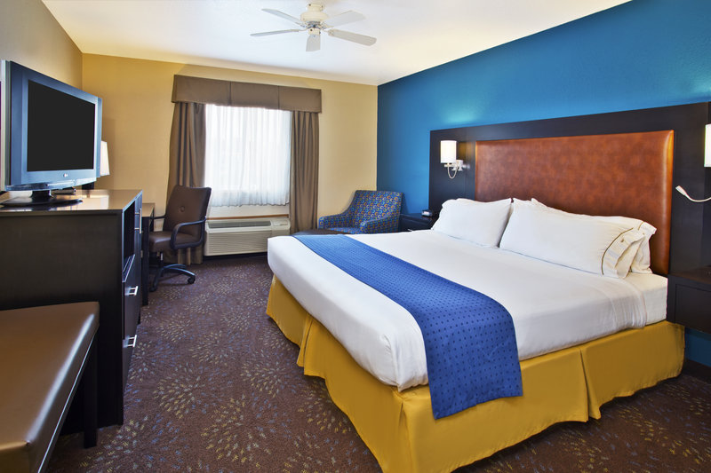 Holiday Inn Express Mackinaw City, Mackinaw City Holiday Inn Express Mackinaw City, Mackinaw City