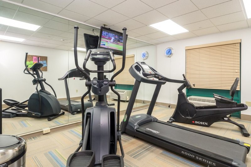 Holiday Inn Express Hotel & Suites Memphis Southwind, Memphis Holiday Inn Express Hotel & Suites Memphis Southwind, Memphis
