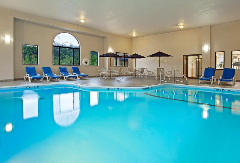 Holiday Inn Express Pittsburgh North, Pittsburgh Holiday Inn Express Pittsburgh North, Pittsburgh