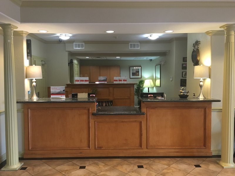CANDLEWOOD SUITES LA PORTE, La Porte (TX) CANDLEWOOD SUITES LA PORTE, La Porte (TX)