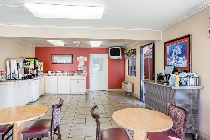 Motel 6 Fresno, CA - Yosemite Hwy, Fresno Motel 6 Fresno, CA - Yosemite Hwy, Fresno