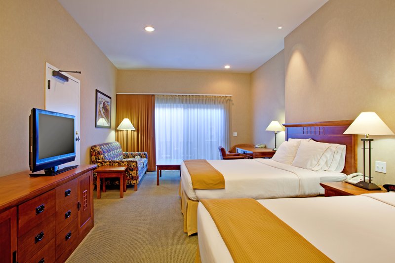 Holiday Inn Express Hotel & Suites Ventura, Ventura Holiday Inn Express Hotel & Suites Ventura, Ventura