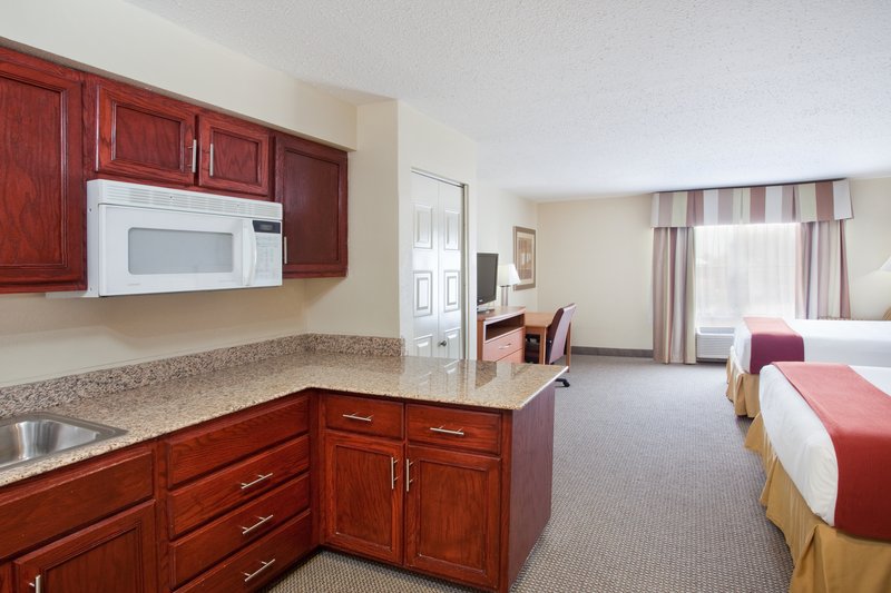 Holiday Inn Express Hotel & Suites Charlotte-Concord-I-85, Concord Holiday Inn Express Hotel & Suites Charlotte-Concord-I-85, Concord