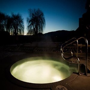 Manteo Resort Waterfront Hotel & Villas, Kelowna Manteo Resort Waterfront Hotel & Villas, Kelowna
