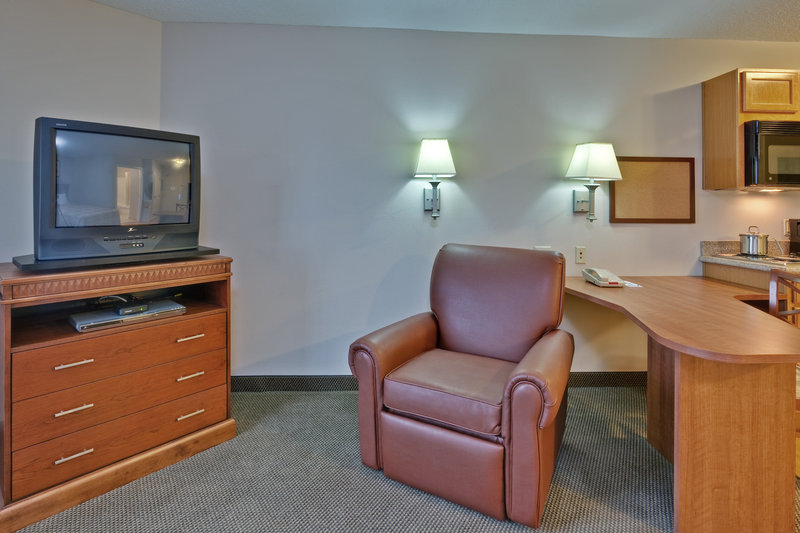 Candlewood Suites Fort Wayne, Fort Wayne Candlewood Suites Fort Wayne, Fort Wayne