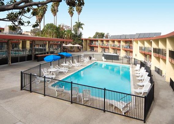 Econo Lodge Inn and Suites Oakland Airport, Oakland Econo Lodge Inn and Suites Oakland Airport, Oakland