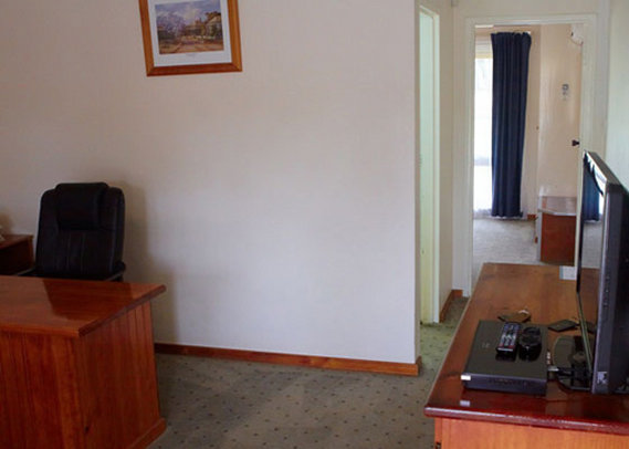 QUALITY INN CARRIAGE HOUSE, New South Wales QUALITY INN CARRIAGE HOUSE, New South Wales