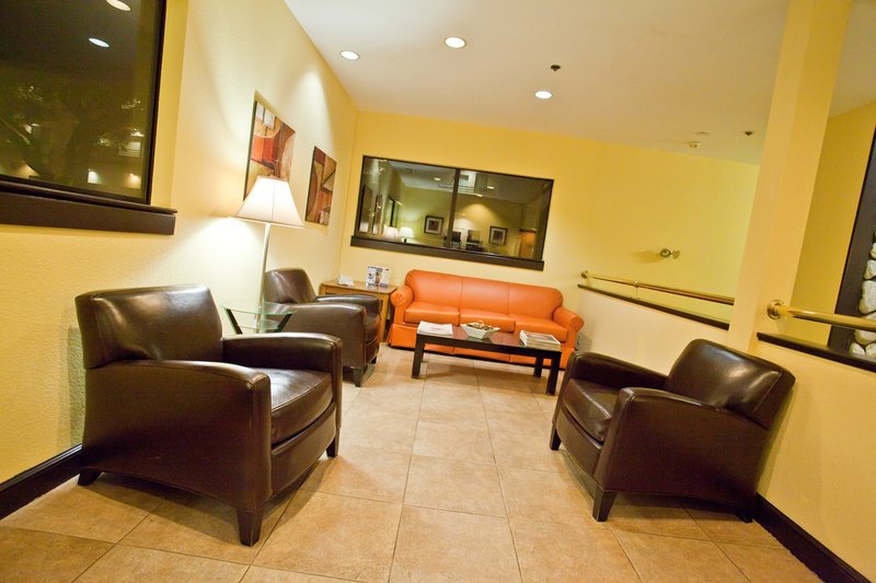 Holiday Inn Express Grover Beach-Pismo Beach Hotel, Pismo Beach Holiday Inn Express Grover Beach-Pismo Beach Hotel, Pismo Beach