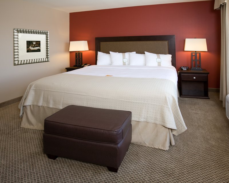 Holiday Inn Hotel & Suites Bakersfield, Bakersfield Holiday Inn Hotel & Suites Bakersfield, Bakersfield