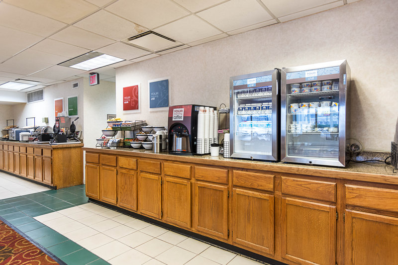 Comfort Inn Arlington Boulevard, Falls Church Comfort Inn Arlington Boulevard, Falls Church