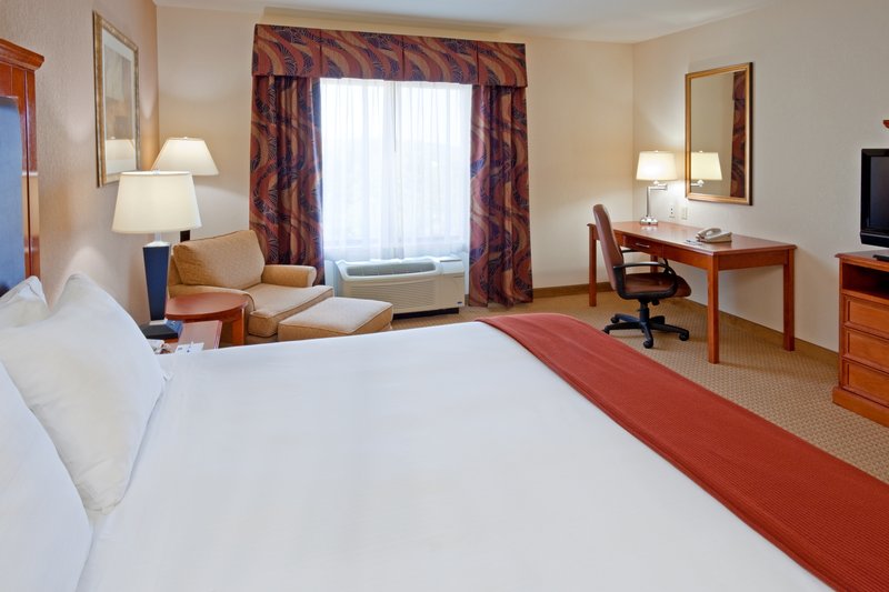 Holiday Inn Express Hotel And Suites Latham, Latham Holiday Inn Express Hotel And Suites Latham, Latham