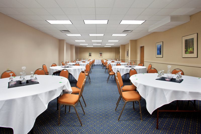 Holiday Inn Rockford, Rockford Holiday Inn Rockford, Rockford