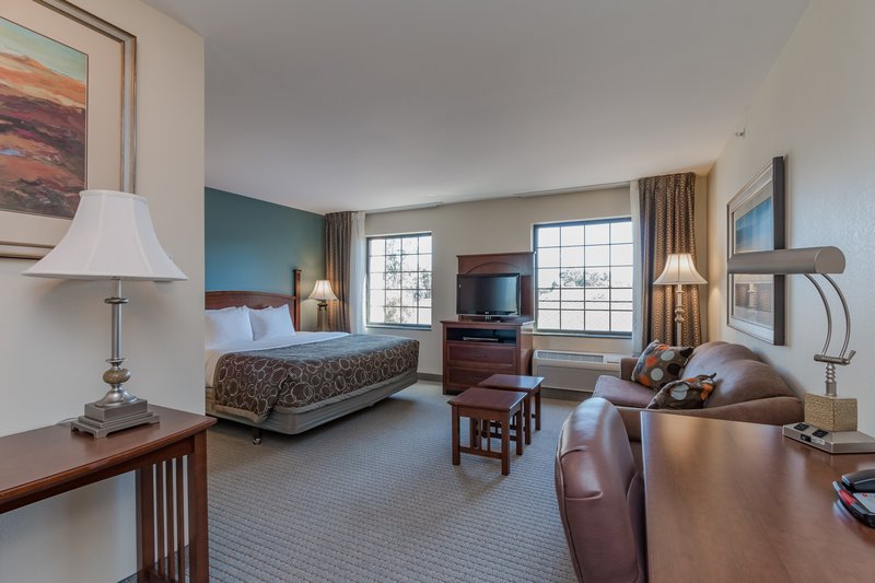 Staybridge Suites South Bend-University Area, South Bend Staybridge Suites South Bend-University Area, South Bend