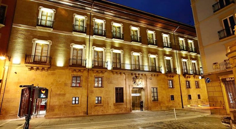 Palacio Guendulain, Pamplona Palacio Guendulain, Pamplona