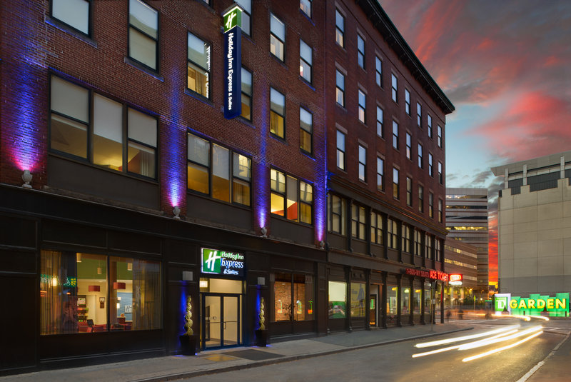 Holiday Inn Express Hotel & Suites Boston Garden, Boston Holiday Inn Express Hotel & Suites Boston Garden, Boston