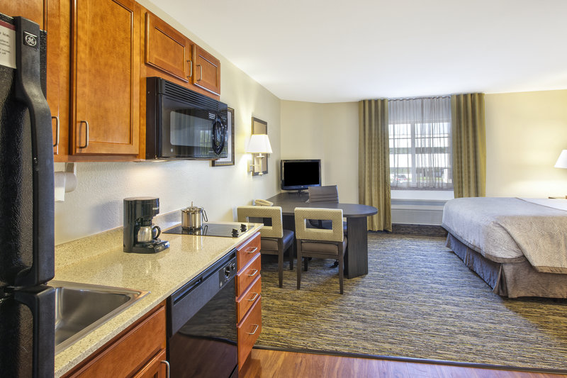 Candlewood Suites Indianapolis Airport, Indianapolis Candlewood Suites Indianapolis Airport, Indianapolis