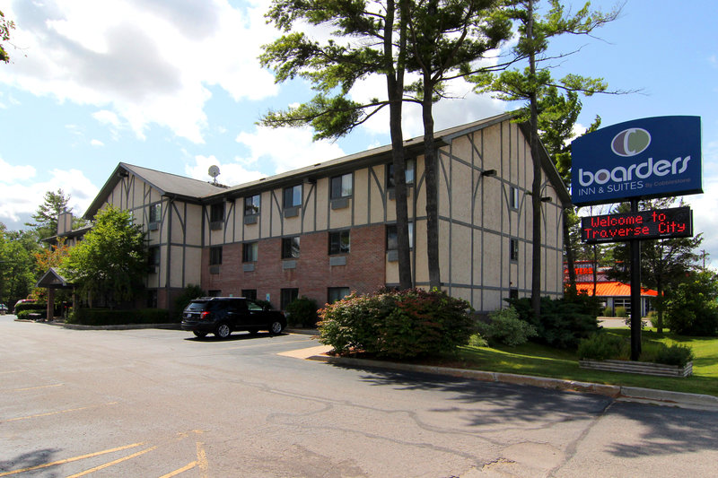 Days Inn & Suites by Wyndham Traverse City, Traverse City Days Inn & Suites by Wyndham Traverse City, Traverse City