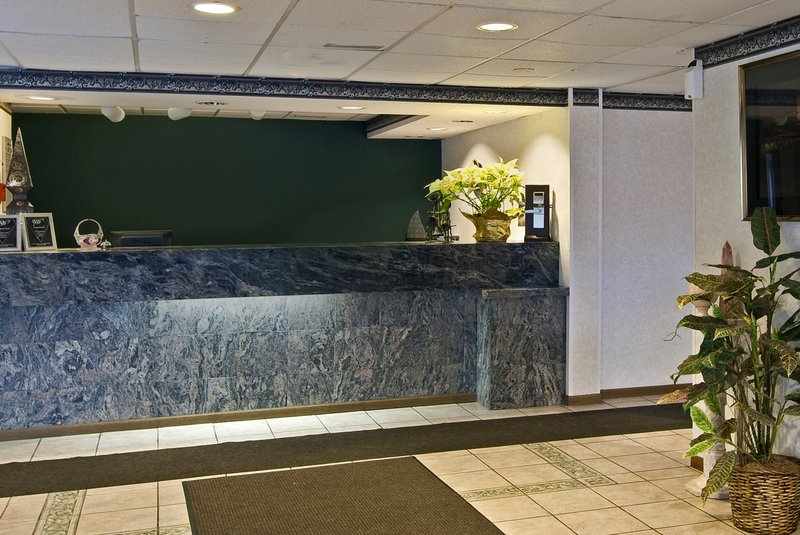 Americas Best Value Inn & Suites-Waukegan/Gurnee, Waukegan Americas Best Value Inn & Suites-Waukegan/Gurnee, Waukegan