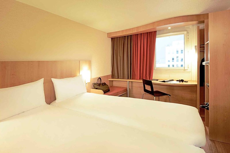 IBIS LAUSANNE CRISSIER, Lausanne IBIS LAUSANNE CRISSIER, Lausanne