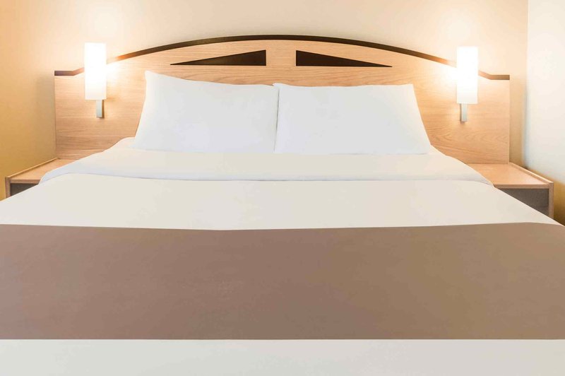 ibis Rotherham East â?? (M18 / M1), Sheffield ibis Rotherham East â?? (M18 / M1), Sheffield