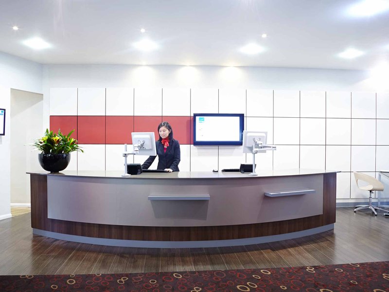 Novotel Newcastle Airport, Newcastle-upon-Tyne Novotel Newcastle Airport, Newcastle-upon-Tyne