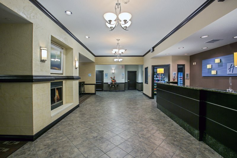 Holiday Inn Express & Suites Green Bay East, Green Bay Holiday Inn Express & Suites Green Bay East, Green Bay