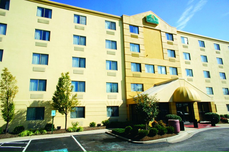 La Quinta Inn & Suites Baltimore BWI Airport, Linthicum La Quinta Inn & Suites Baltimore BWI Airport, Linthicum