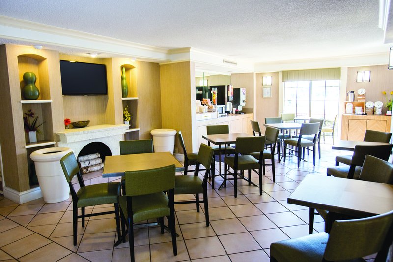 La Quinta Inn Mobile, Mobile La Quinta Inn Mobile, Mobile