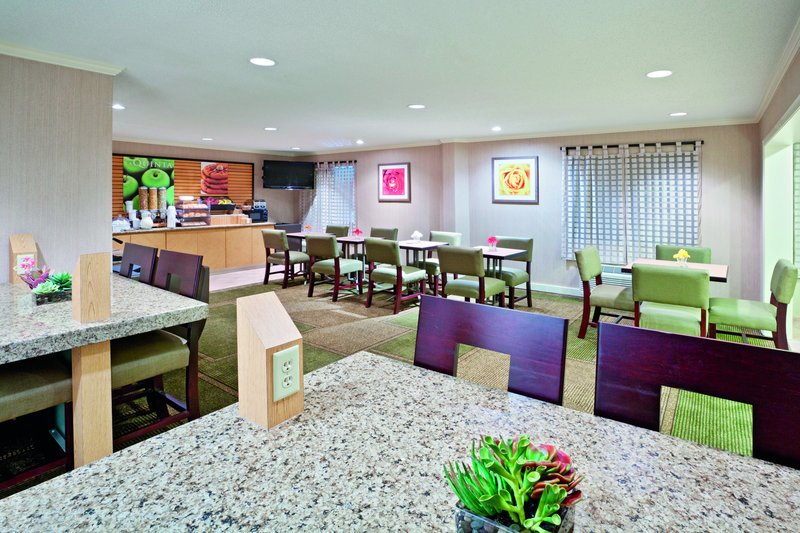 La Quinta Inn & Suites Mansfield, Mansfield (OH) La Quinta Inn & Suites Mansfield, Mansfield (OH)