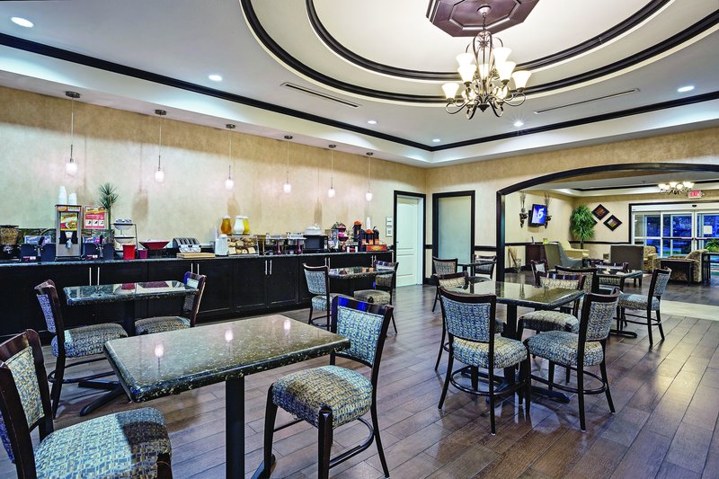La Quinta Inn & Suites Ft. Worth - Lake Worth, Fort Worth La Quinta Inn & Suites Ft. Worth - Lake Worth, Fort Worth