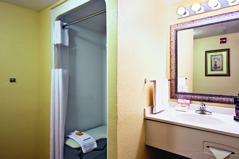 La Quinta Inn & Suites Ft. Wayne, Fort Wayne La Quinta Inn & Suites Ft. Wayne, Fort Wayne