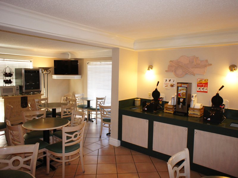 La Quinta Inn Moline Airport, Moline La Quinta Inn Moline Airport, Moline
