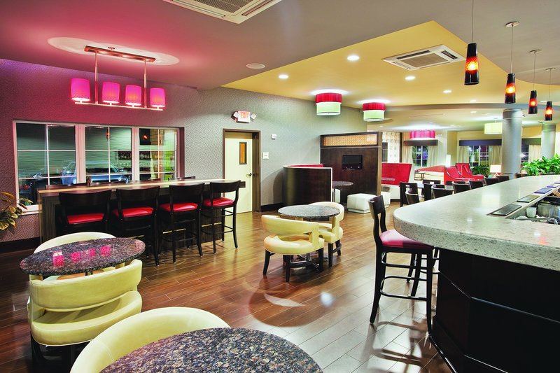 La Quinta Inn & Suites Hinesville-Fort Stewart, Hinesville La Quinta Inn & Suites Hinesville-Fort Stewart, Hinesville