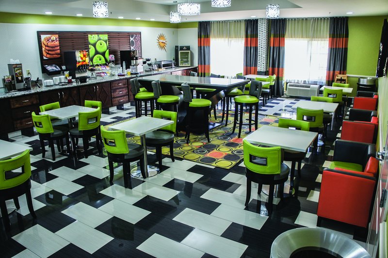 La Quinta Inn & Suites Prattville, Prattville La Quinta Inn & Suites Prattville, Prattville