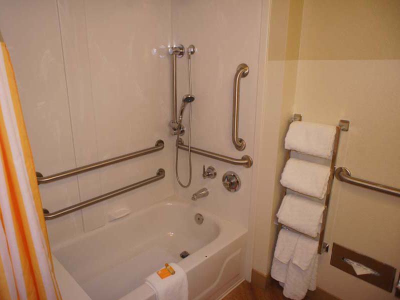 La Quinta Inn & Suites Raleigh Crabtree, Raleigh La Quinta Inn & Suites Raleigh Crabtree, Raleigh