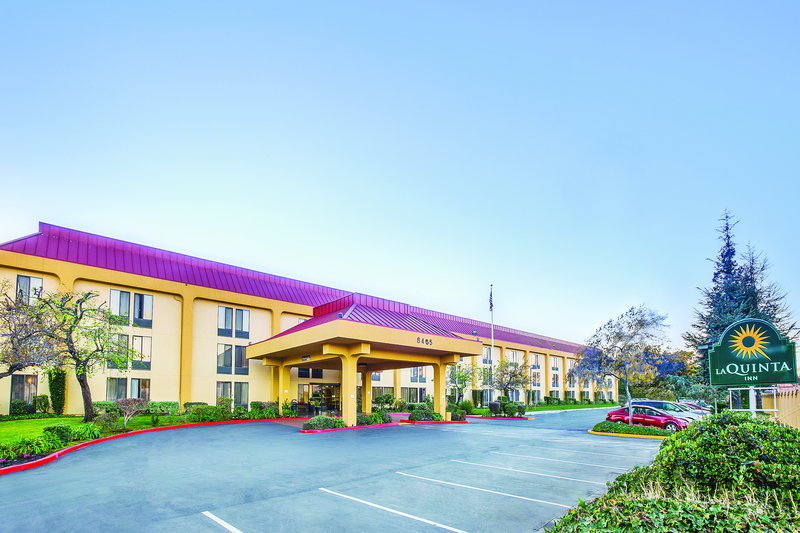 La Quinta Inn & Suites Oakland Airport Coliseum, Oakland La Quinta Inn & Suites Oakland Airport Coliseum, Oakland